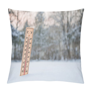 Personality  Thethermometer Shows Frosty Weather Minus Five Degrees Celsiu Pillow Covers