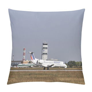 Personality  Italy, Venice Airport; 14 September 2011, An Airplane On The Takeoff Runway And The Flight Control Tower - EDITORIAL Pillow Covers