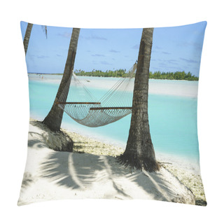 Personality  Empty Hammock Between Two Palm Trees On Tropical Island. Pillow Covers