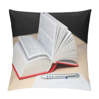 Personality  I Must Learn! - Open Dictionary Pillow Covers