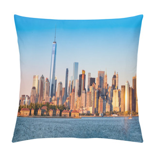 Personality  Downtown New York Skyline Panorama Pillow Covers