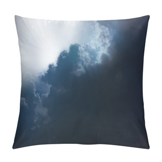 Personality  Dark Clouds Before  Thunder-storm Pillow Covers