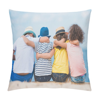 Personality  Children Sitting At Seaside Pillow Covers