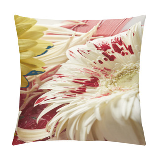 Personality  Gerbera Flowers Pillow Covers