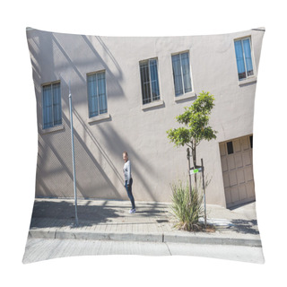 Personality  Girl Standing On A Steep Road In San Francisco Pillow Covers