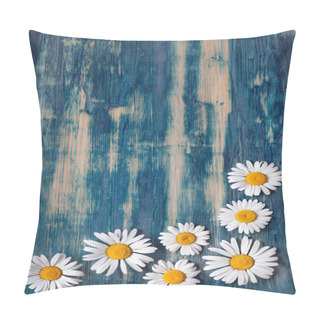 Personality  Top View Of Daisies On Wood Board  Pillow Covers