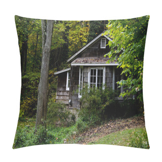 Personality  The Summer House Pillow Covers