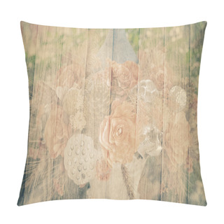Personality  Bouquet Of Flower Effect Wooden Textured With Filter Retro Vinta Pillow Covers