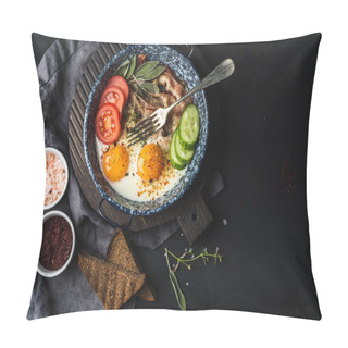 Personality  Pan Of Fried Eggs With Bacon Pillow Covers