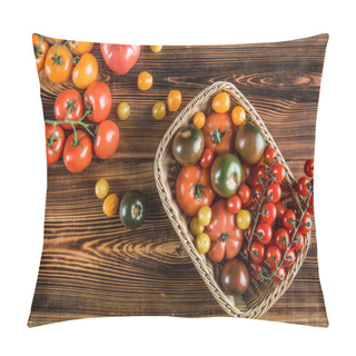 Personality  Fresh Tomatoes In Basket Pillow Covers