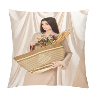 Personality  A Young Woman With Long Brunette Hair Joyfully Holds A Basket Overflowing With Vibrant Flowers, Embodying A Summer Mood. Pillow Covers