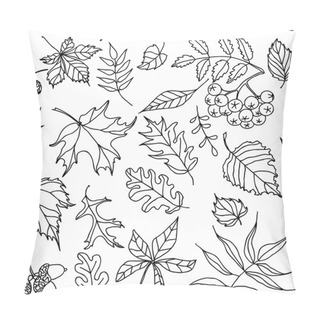 Personality  Autumn Leaves Seamless Pattern, Black And White Doodles Pillow Covers