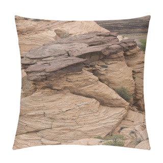 Personality  Rock Formation On Canyon De Cheney Pillow Covers