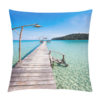 Personality  Old Wooden Pier In The Sea Pillow Covers
