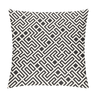 Personality  Vector Seamless Black And White Maze Lines Pattern Pillow Covers