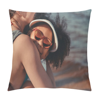 Personality  African American Mother And Daughter Pillow Covers