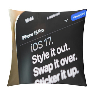 Personality  London, UK - Sep 14, 2023: Apple.com Showcases IPhone 15 PRO With IOS 17 Features, Tilt-shift Lens. The New Model Focuses On State-of-the-art Materials, Camera Enhancements, And Optimized Performance. Pillow Covers