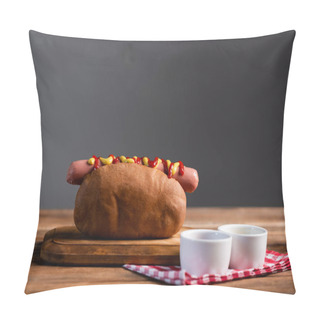 Personality  Sauce Bowls And Plaid Napkin Near Tasty Hot Dogs On Wooden Table Isolated On Grey Pillow Covers