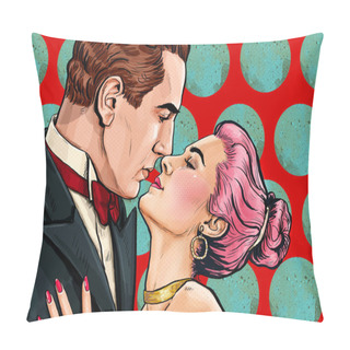 Personality  Love Couple Looking Into Each Others Eyes In Pop Art Style. Vintage Man And Woman Are Kissing And Hugging Pillow Covers