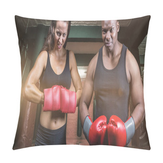 Personality  Portrait Of Male And Female Boxers With Gloves Pillow Covers