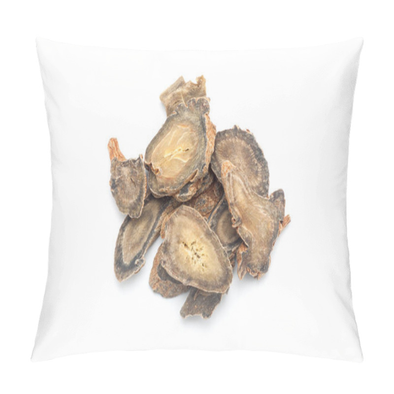 Personality  Sliced of pseudo-ginseng on white background. Chinese herbal medicine. pillow covers