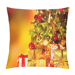 Personality  Holiday Christmas Scene. Pillow Covers