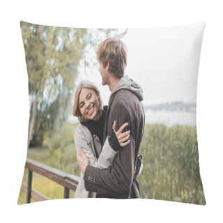 Personality  Blonde Woman Smiling And Hugging Redhead Man During Date On Bridge Pillow Covers