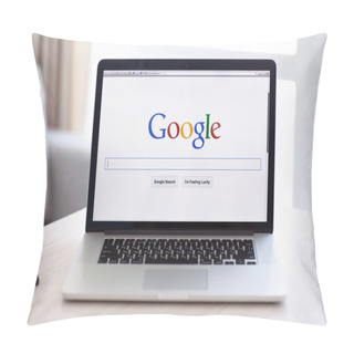 Personality  MacBook Pro Retina With Google Home Page On The Screen Stands On Pillow Covers