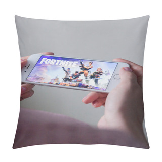 Personality  Los Angeles, California, USA - 8 March 2019: Hands Holding A Smartphone With Fortnite Game On Display Screen, Illustrative Editorial Pillow Covers