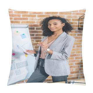 Personality  Smiling African American Casual Businesswoman Posing Near Flipchart In Loft Office Pillow Covers
