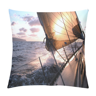 Personality  Sailing To The Sunrise Pillow Covers