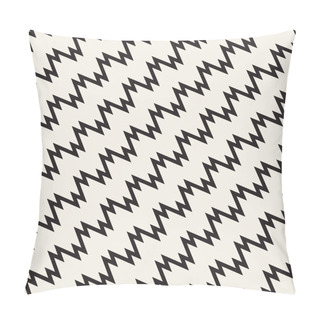 Personality  Seamless Zig Zag Geometric Pattern. Classic Chevron Lines Tiling. Pillow Covers