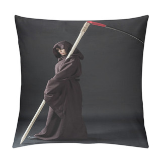 Personality  Full Length View Of Woman In Death Costume Holding Scythe On Black Pillow Covers