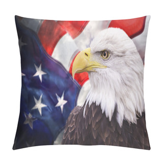 Personality  Bald Eagle With The American Flag Pillow Covers