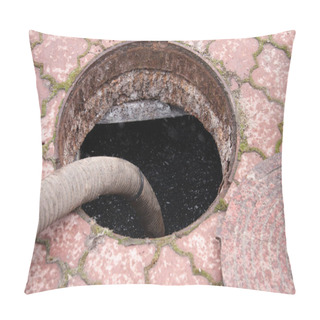 Personality  Pumping Sewage From The Drain Hole Pillow Covers