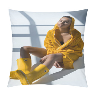 Personality  African American Woman In Raincoat Pillow Covers