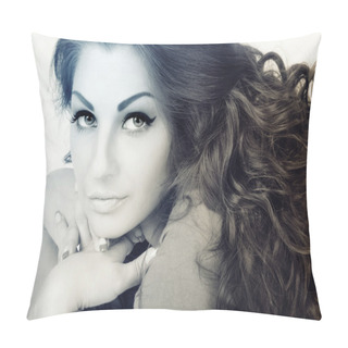 Personality  Beautiful Girl Pillow Covers