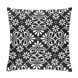 Personality  Seamless Black And White Damask Wallpaper Pillow Covers