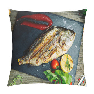 Personality  Restaurant Dish With Vegetable Decor On A Wooden Background. Sea Fish Fried On A Plate With Sauce.  Pillow Covers
