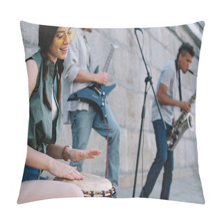 Personality  Happy Woman And Men With Musical Instruments Performing On Sunny City Street Pillow Covers