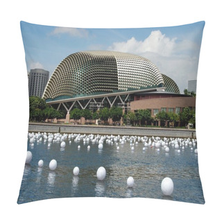 Personality  Singapore: Theatres On The Bay Pillow Covers