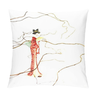 Personality  Statuette Of A Geisha On A White Background Pillow Covers