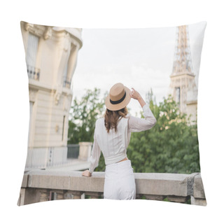 Personality  Back View Of Stylish Woman Holding Sun Hat With Eiffel Tower At Background In Paris  Pillow Covers