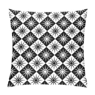 Personality  Seamless Checked Pattern With Dots Design. Pillow Covers