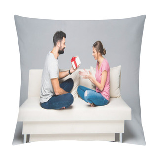 Personality  Man Giving Gift Box To Woman Pillow Covers