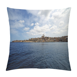 Personality  Valletta Skyline Pillow Covers
