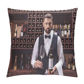 Personality  Sommelier With Wine And Glass Pillow Covers