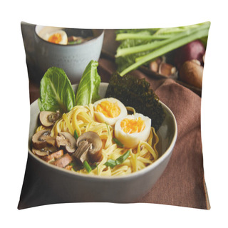 Personality  Traditional Spicy Ramen In Bowl On Brown Napkin On Stone Surface Pillow Covers