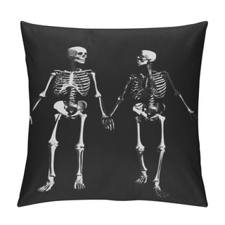 Personality  A Couple Of Skeleton On Dark BG Pillow Covers