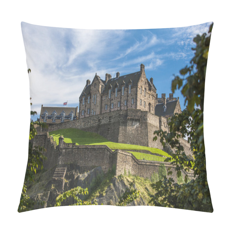 Personality  Edinburgh Castle3 Pillow Covers